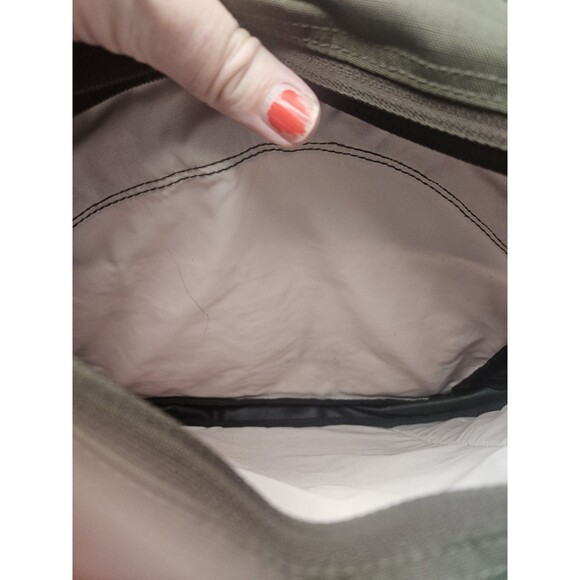 Eddie Bauer Crossbody Saddle Bag Messenger Travel Pack Organizer Nylon Green - Picture 10 of 11